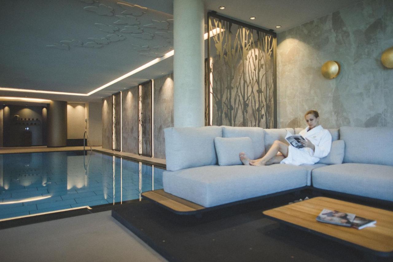 Hotel Sonnbichl ติโรโล ภายนอก รูปภาพ